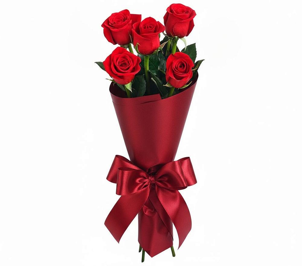 Букет 5 Красных роз Эдлесс Лав в Форносово
