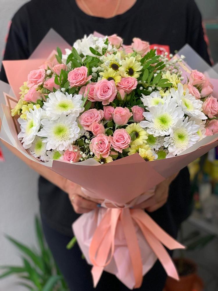 Букет цветов из: Розы и Хризантемы в Форносово