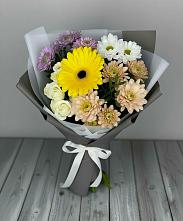 Букет цветов из:  Розы, Герберы и Хризантемы в Форносово