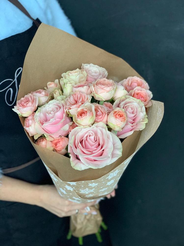 Букет цветов из: Хризантемы и Розы в Форносово