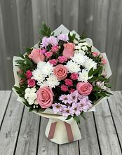 Букет цветов из:  Альстромерии, Гвоздики, Розы и Хризантемы в Форносово