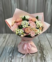 Букет цветов из:  Гвоздики, Розы и Хризантемы в Форносово