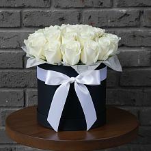 Цветочная композиция из Розы в шляпной коробке в Форносово